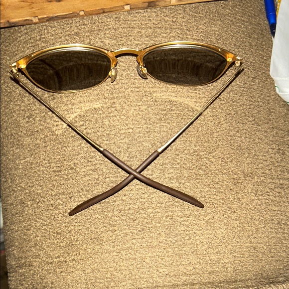 Ray-Ban Classic Erika Polarized Gold Frame Sunglasses - Picture 5 of 6